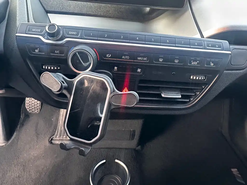 BMW i3 2019 — фото 10