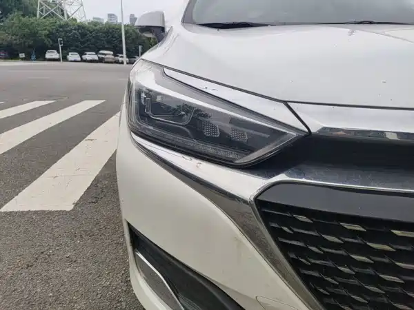 BAIC U7 2019