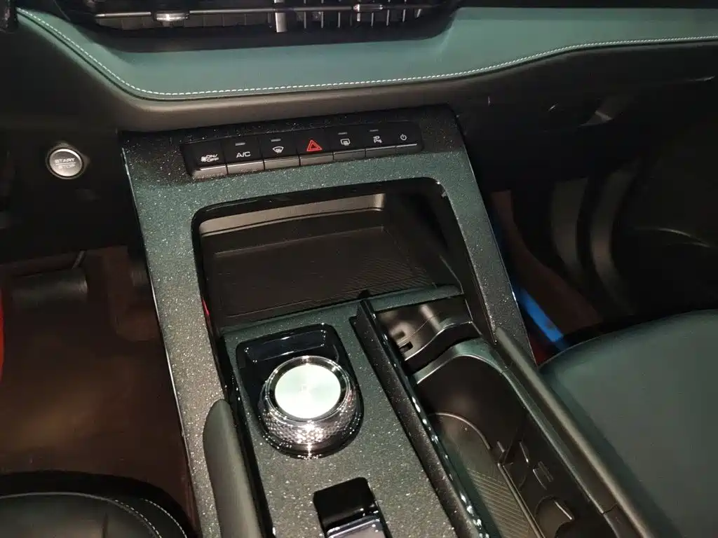 Haval H6 2025 — фото 15