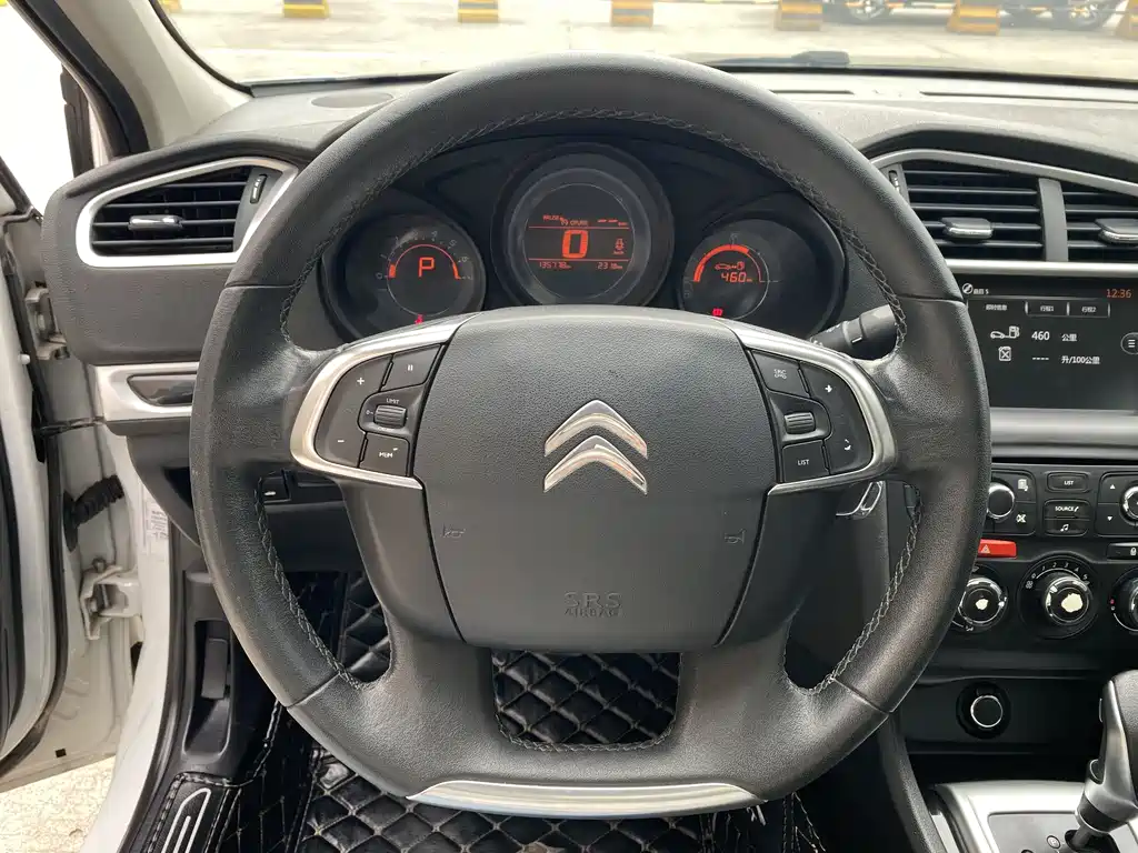 Citroen C4L 2015 — фото 10