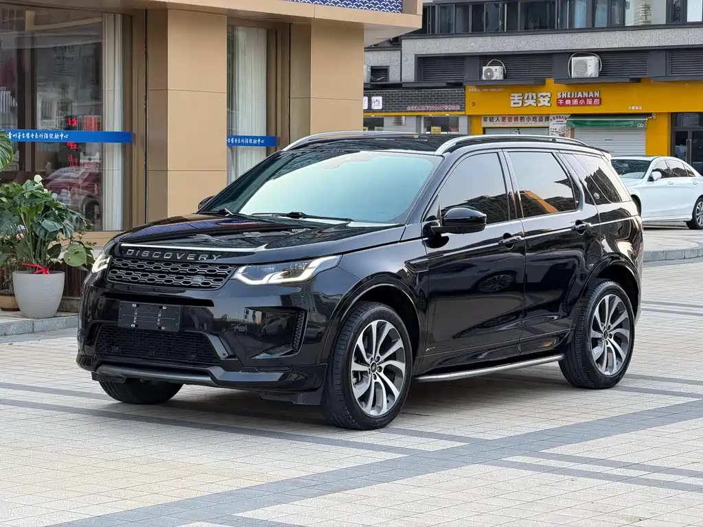 Land Rover Discovery Sport 2021 — фото 1