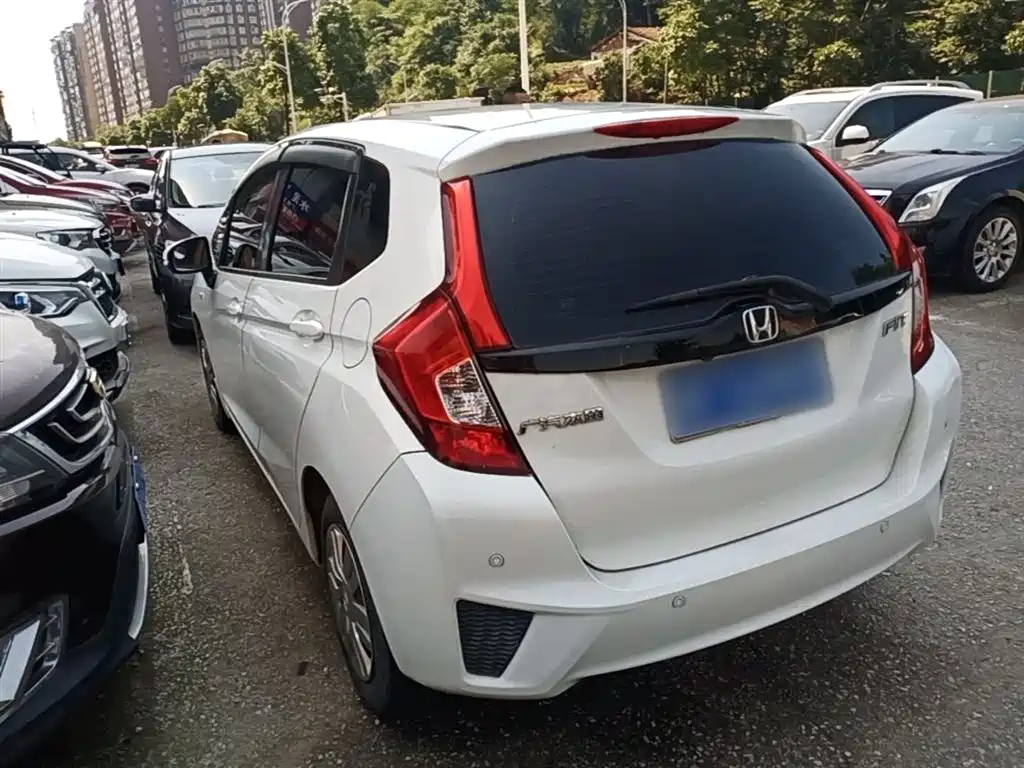 Honda Fit 2016 — фото 5