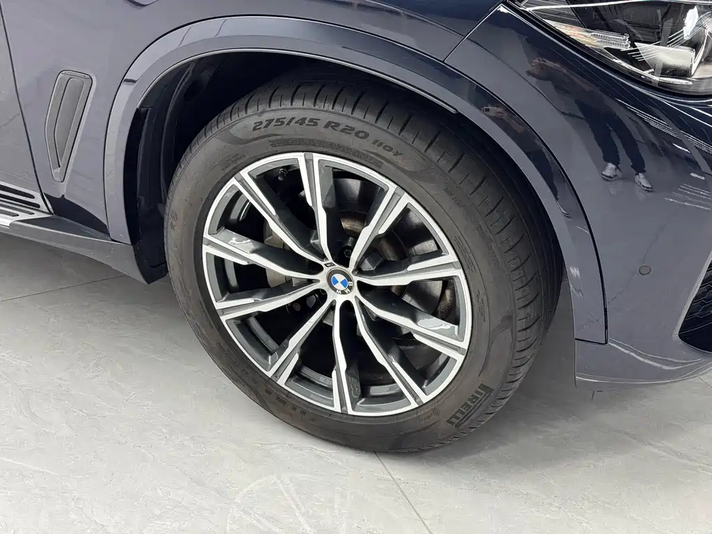 BMW X5 2021 — фото 8
