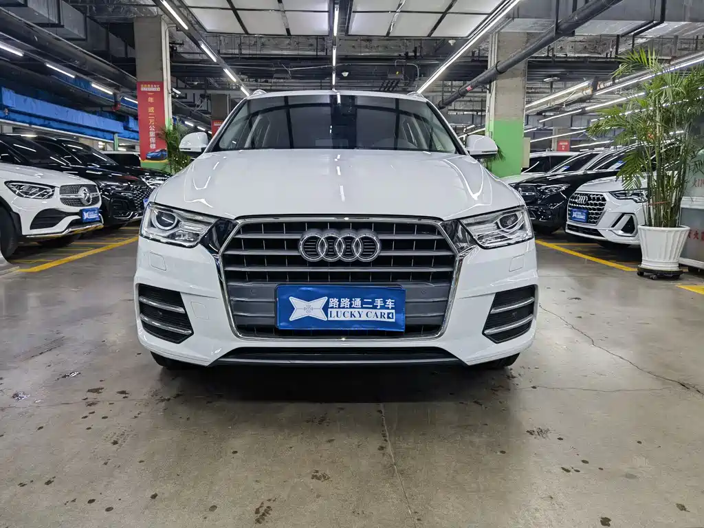 Audi Q3 2017 — фото 2