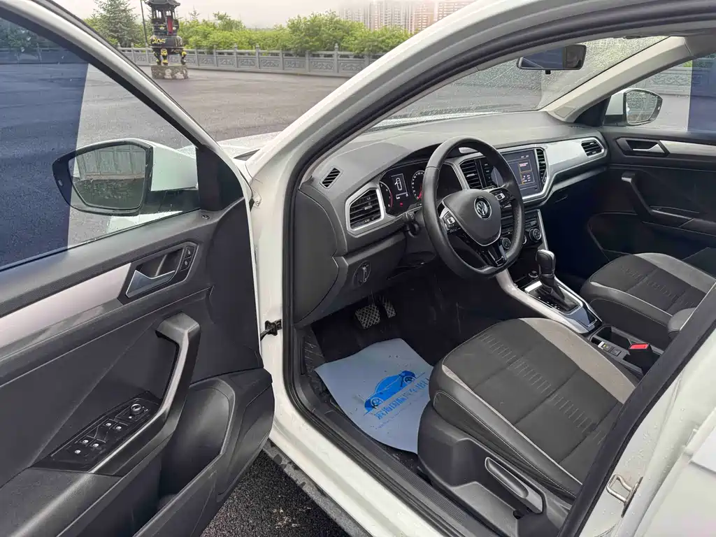 Volkswagen T-Roc 2022