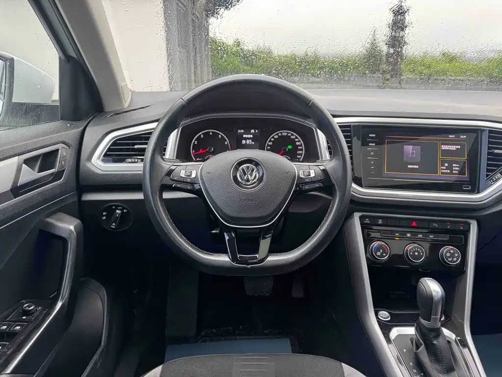 Volkswagen T-Roc 2022 — фото 16