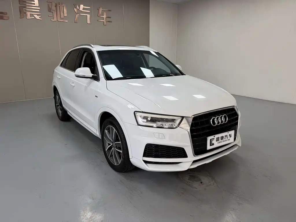 Audi Q3 2019 — фото 3
