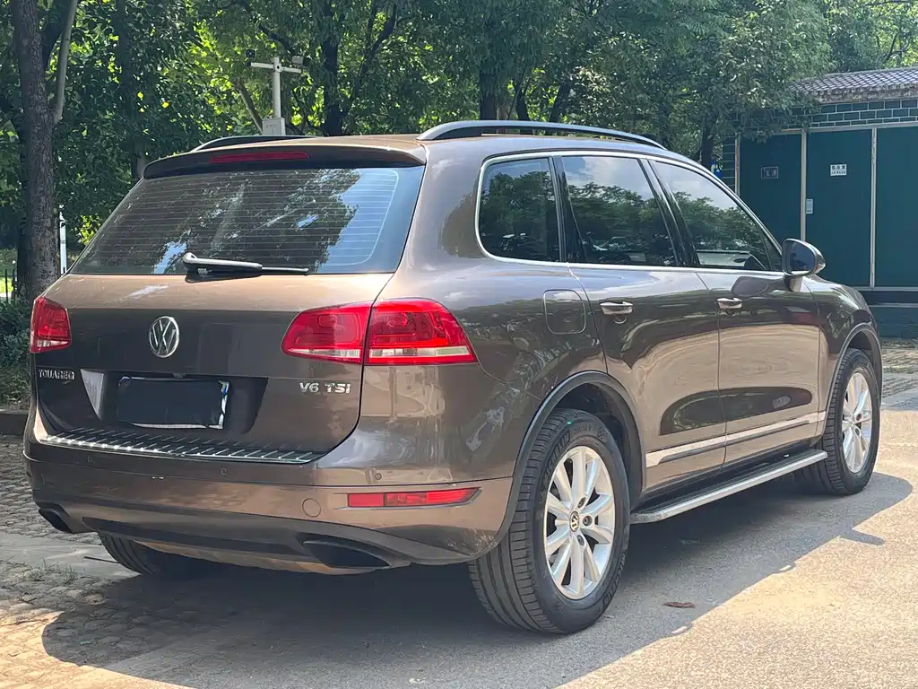 Volkswagen Touareg 2015 — фото 6