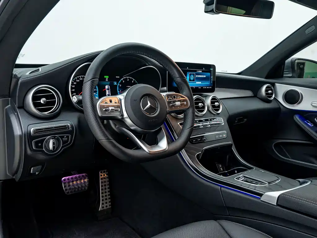 Mercedes-Benz C-Class 2019 — фото 26