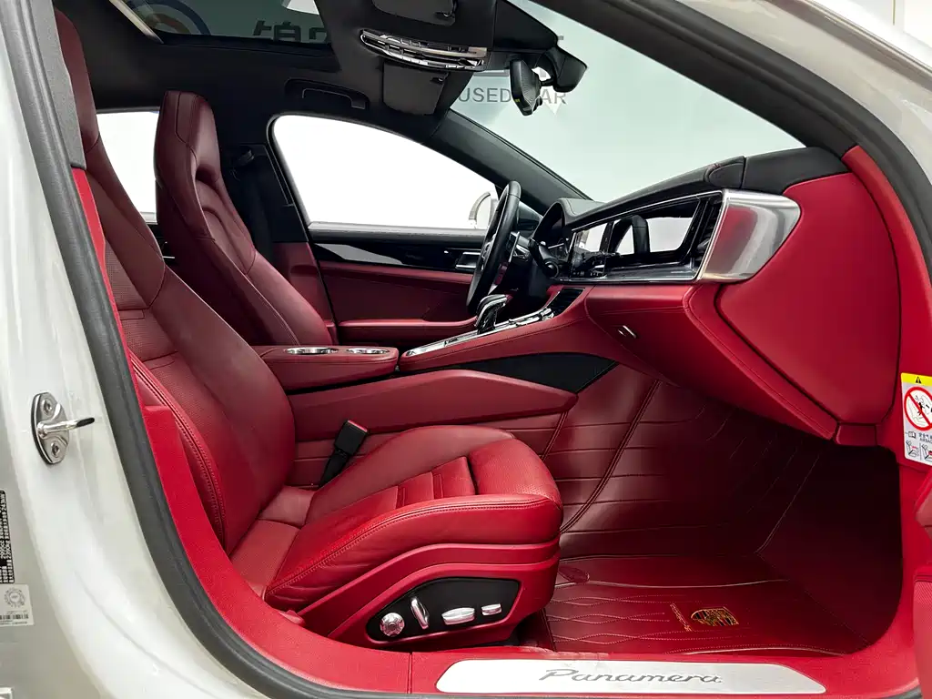 Porsche Panamera 2017 — фото 19