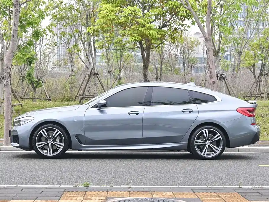 BMW 6 Series GT 2019 — фото 2