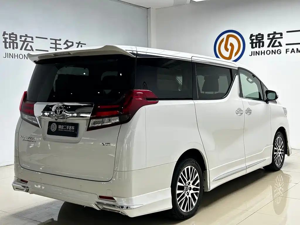 Toyota Alphard 2015 — фото 30