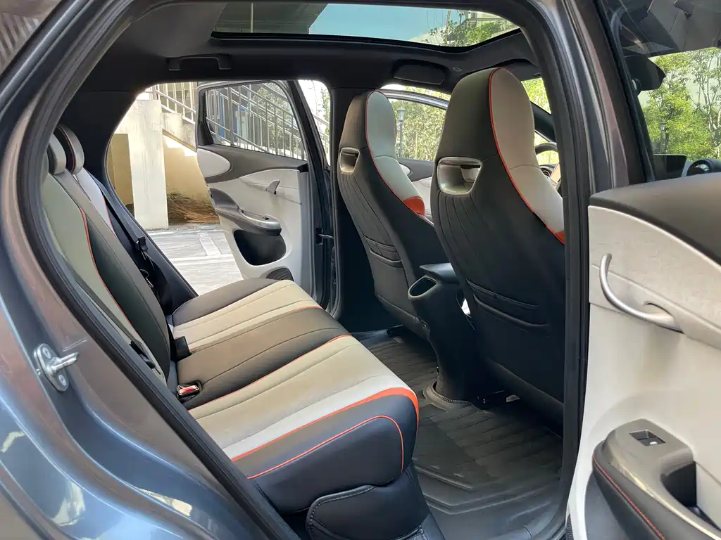 BYD Dolphin 2023 — фото 13