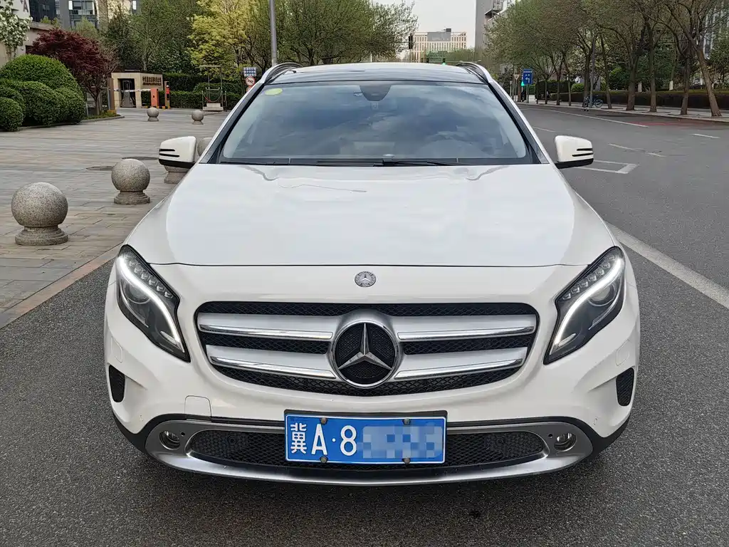 Mercedes-Benz GLA 2017