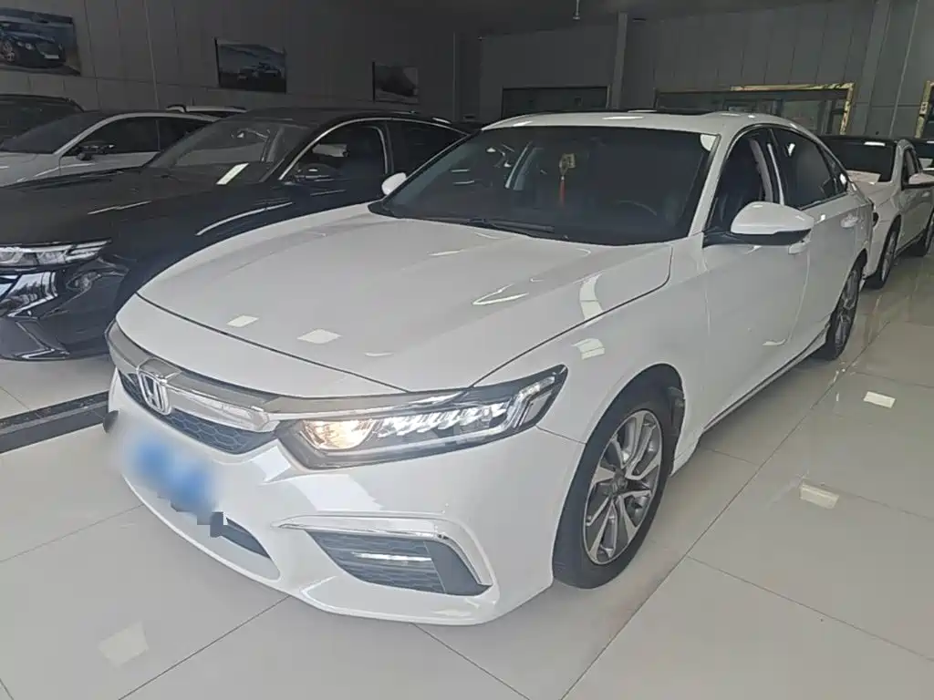 Honda Inspire 2020 — фото 2