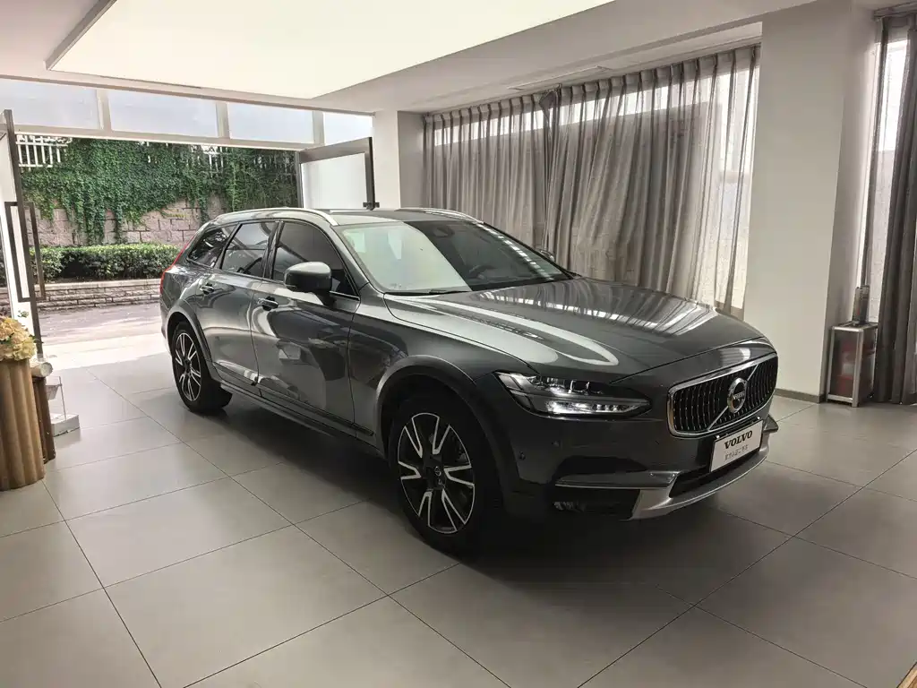 Volvo V90 2018 — фото 3