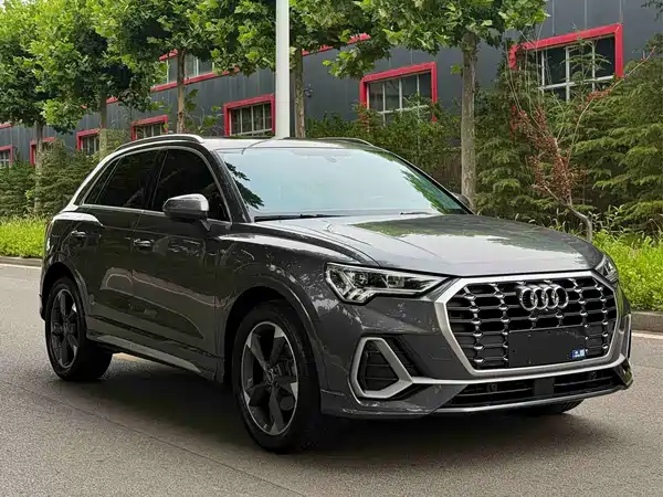 Audi Q3 2022