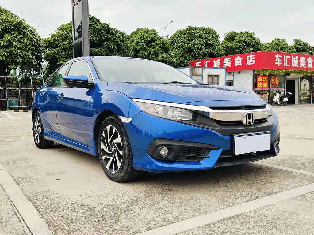 Honda Civic 2018 — фото 4