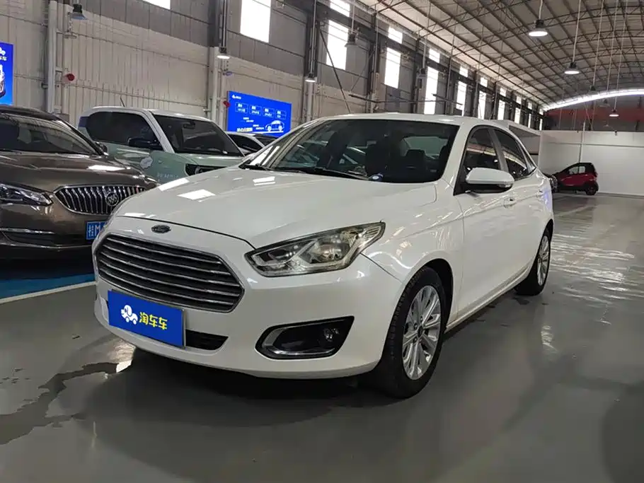 Ford Escort 2016 — фото 1
