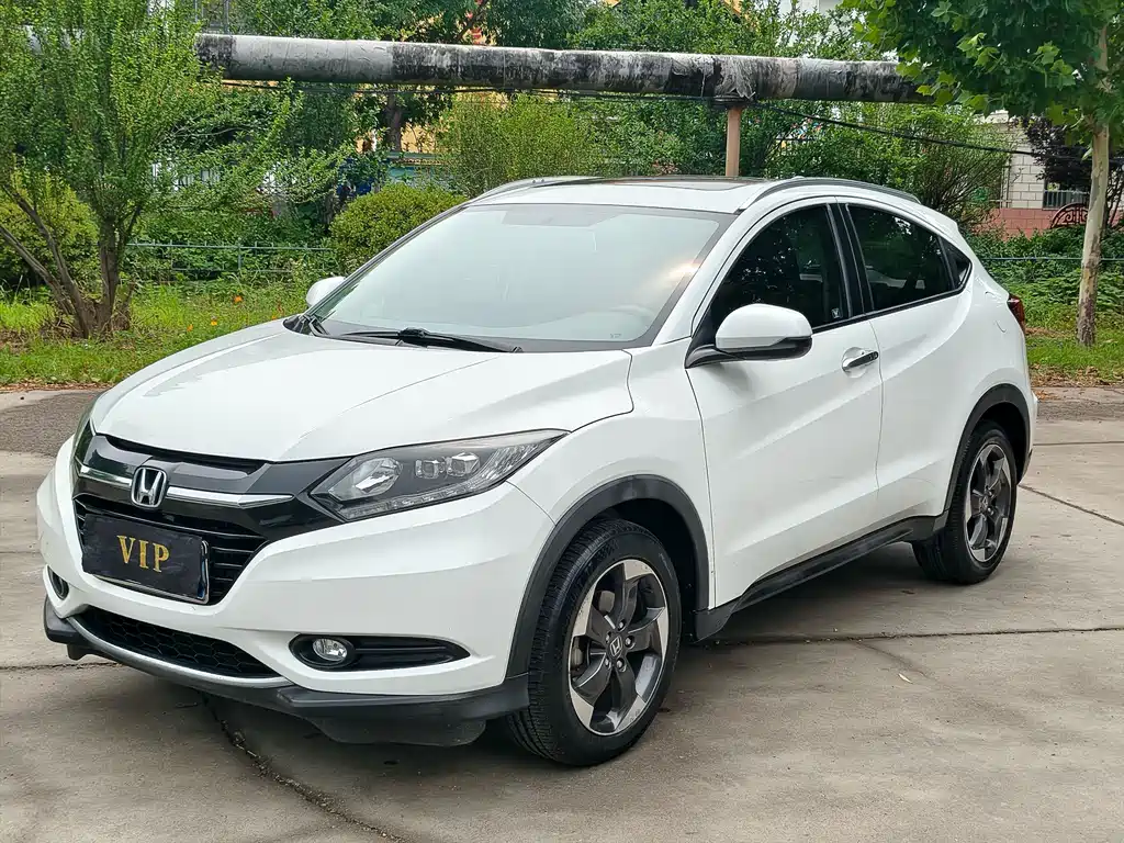 Honda Vezel 2015
