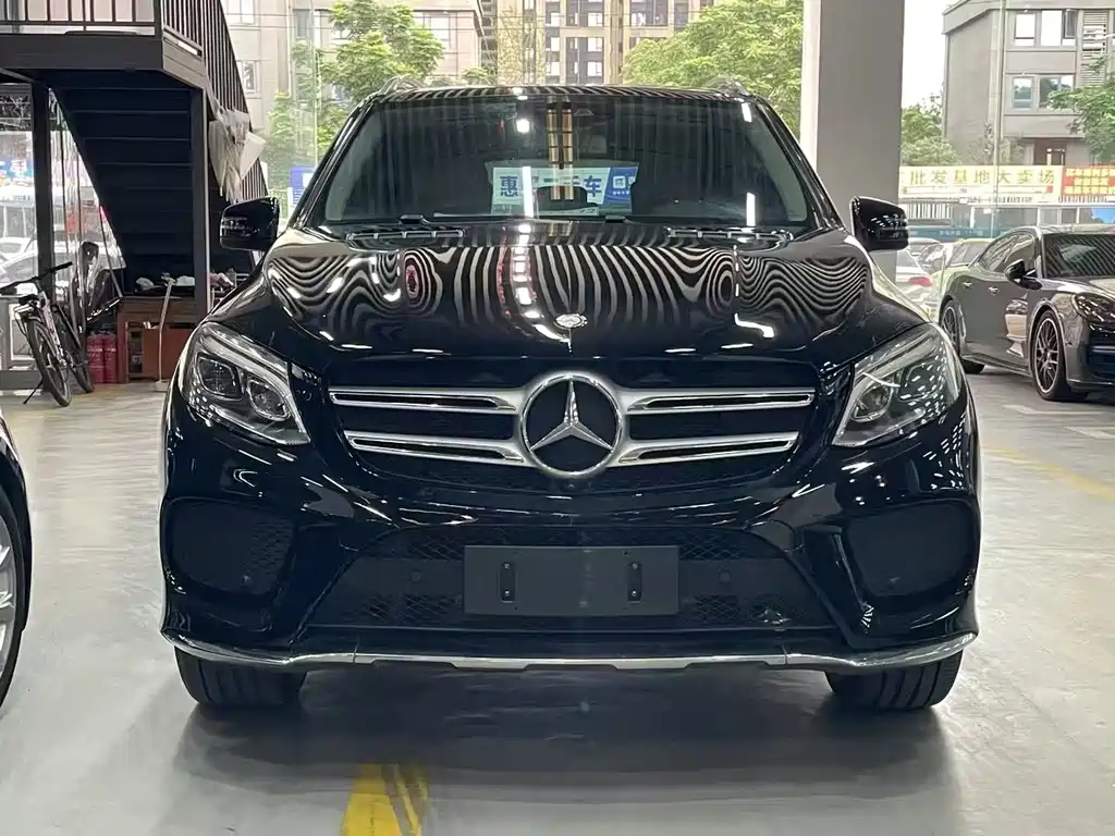 Mercedes-Benz GLE 2018 — фото 2