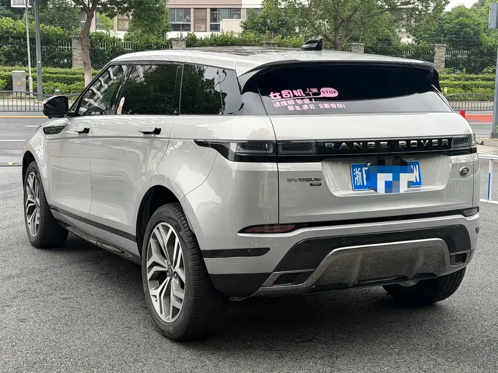 Land Rover Evoque 2022 — фото 4