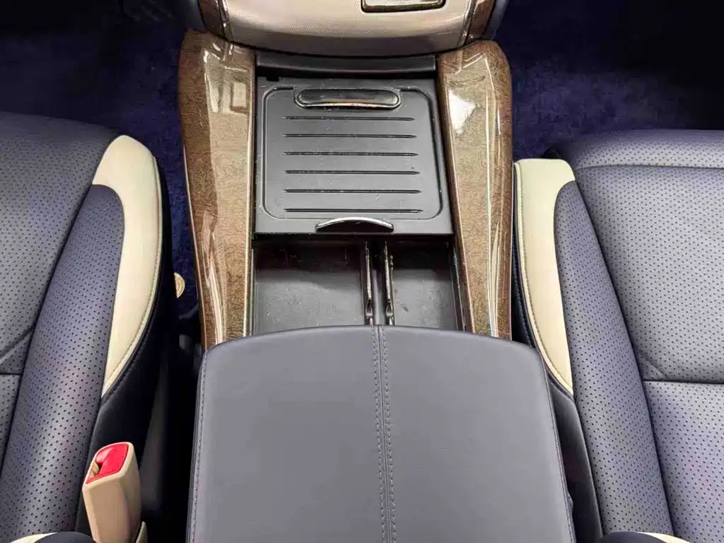 Toyota Alphard 2012 — фото 19