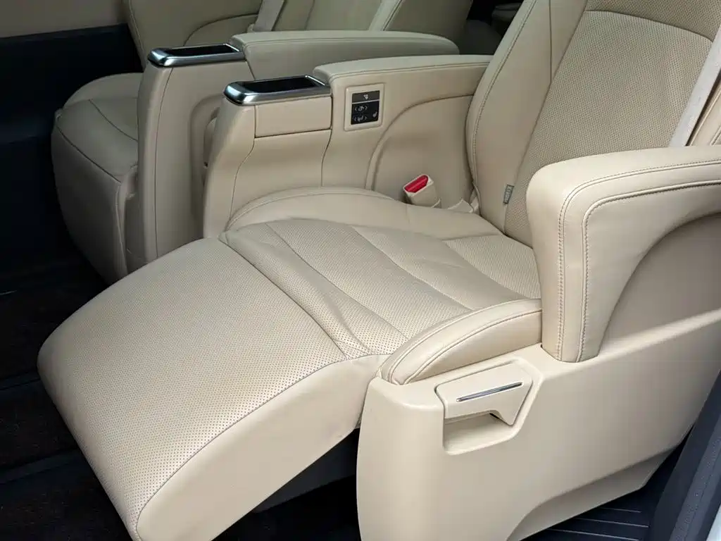 Toyota Alphard 2019 — фото 22