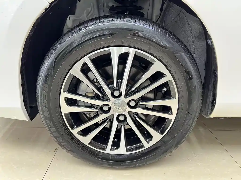 Toyota Vios FS 2022 — фото 23