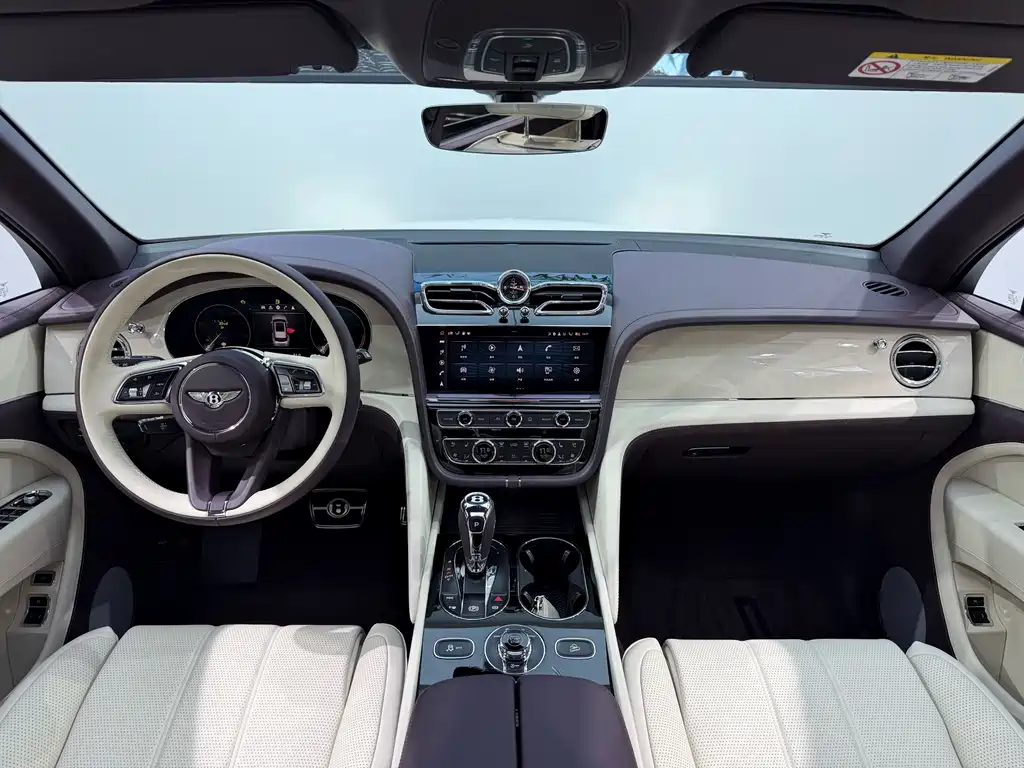 Bentley Bentayga 2024