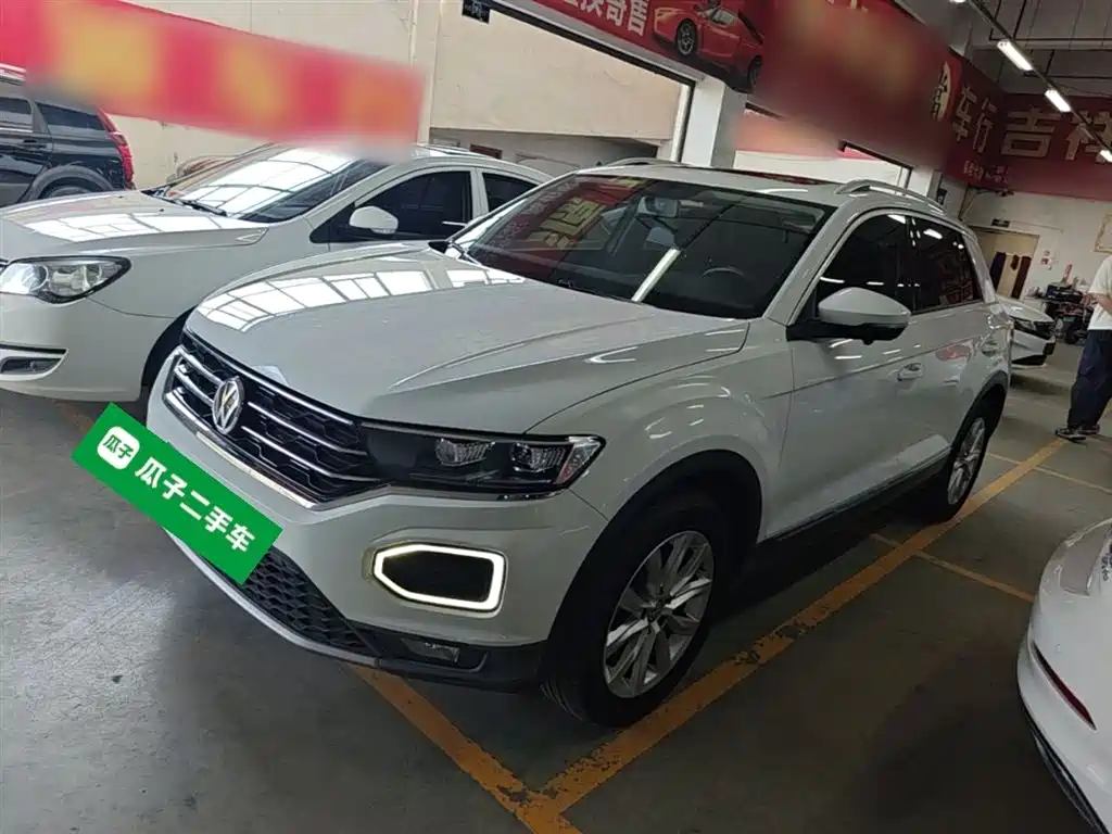 Volkswagen T-Roc 2020 — фото 2