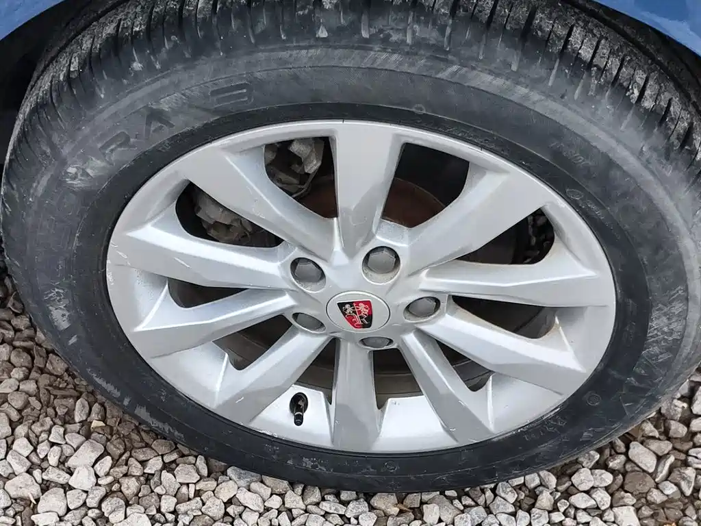 Roewe i6 Classic 2019 — фото 7