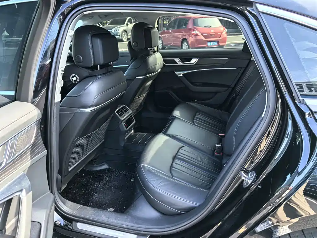 Audi A6L 2024