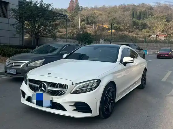 Mercedes-Benz C-Class 2020
