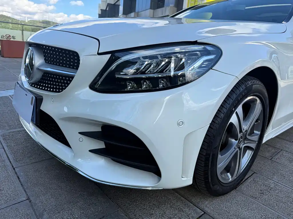 Mercedes-Benz C-Class 2019 — фото 13
