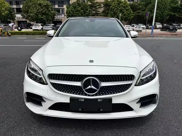Mercedes-Benz C-Class 2022