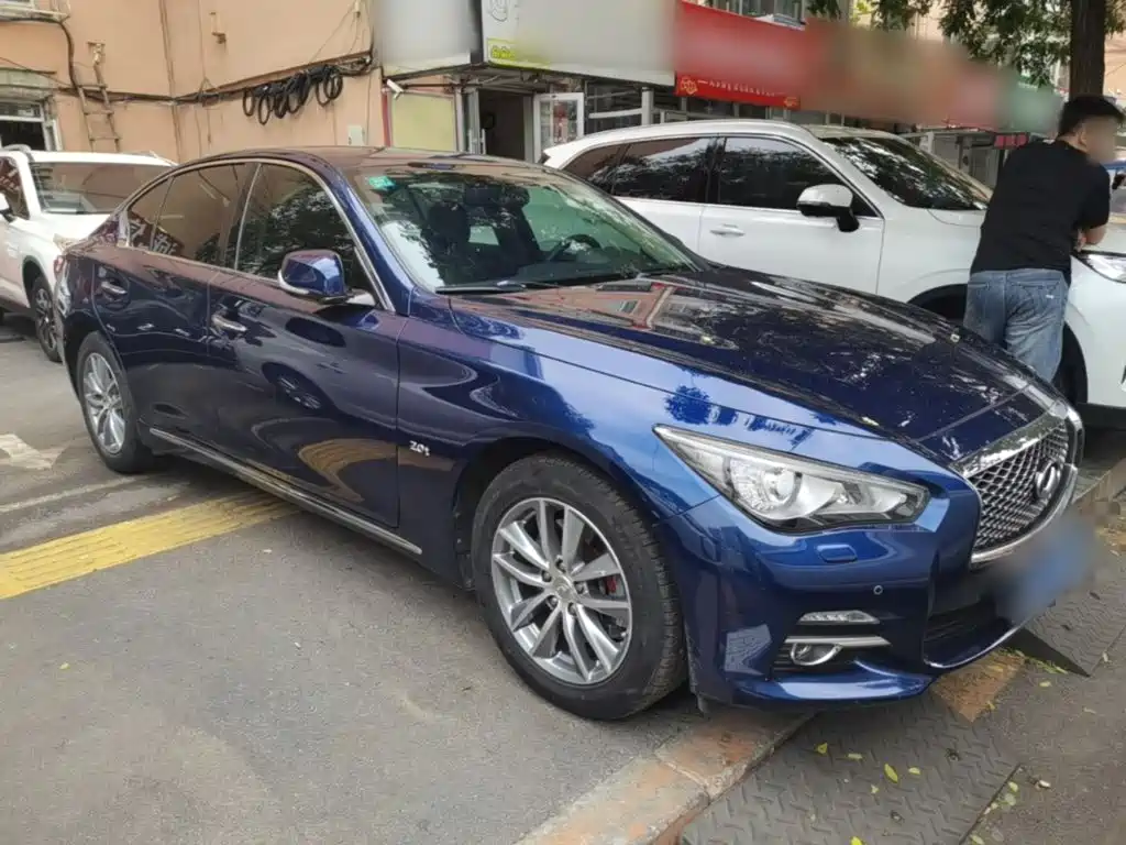 Infiniti Q50L 2016 — фото 4