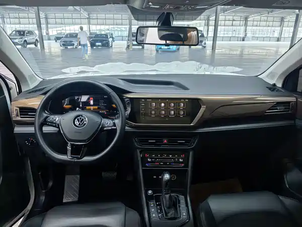 Volkswagen Tharu 2022