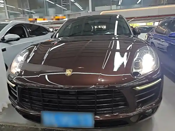 Porsche Macan 2015