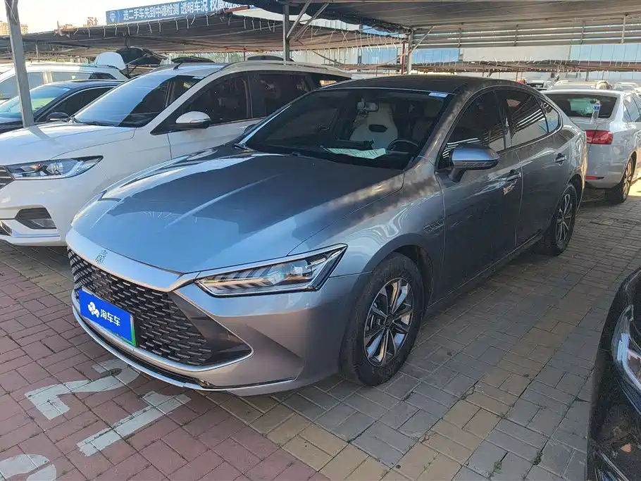 BYD Qin PLUS 2023 — фото 1