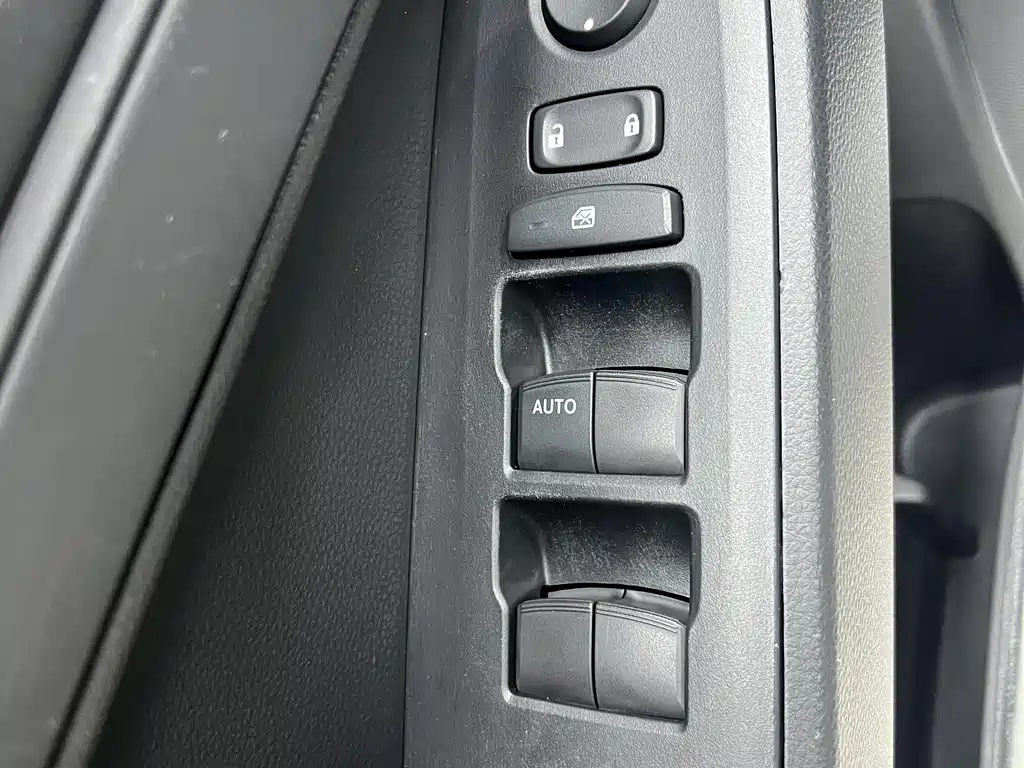 Honda Vezel 2023 — фото 19