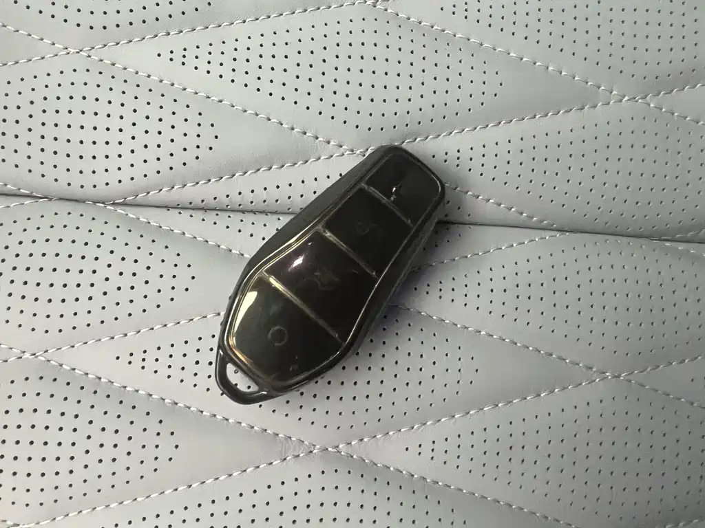 BYD Seal 2023 — фото 17