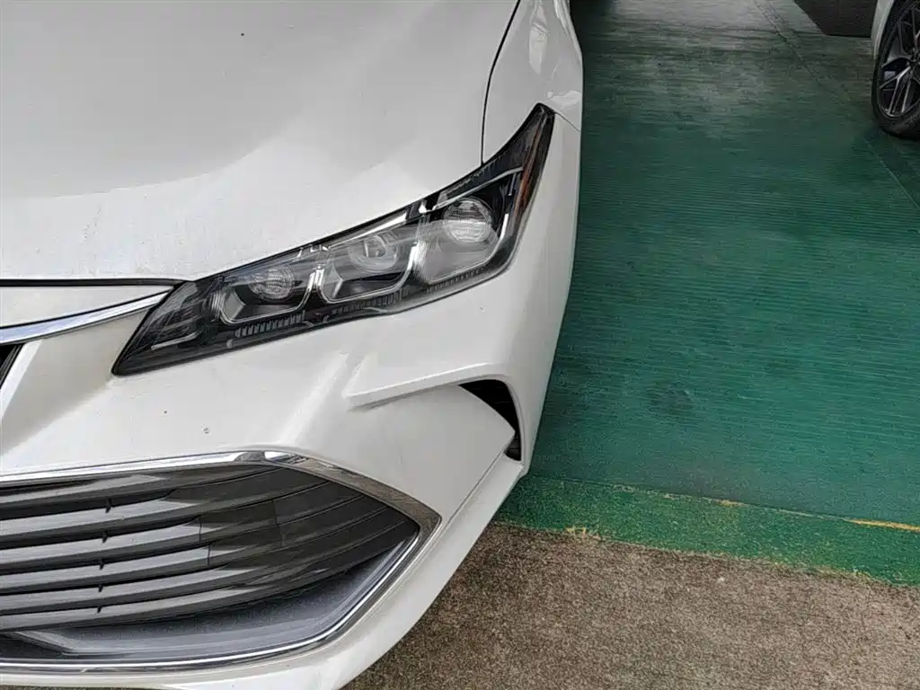 Toyota Avalon 2022 — фото 24