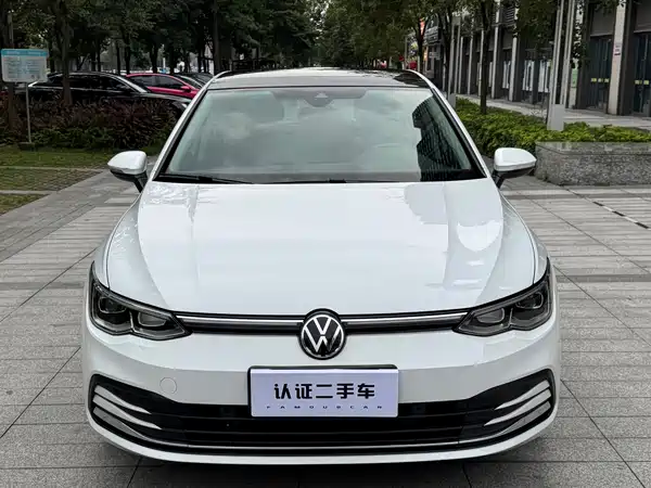 Volkswagen Golf 2022
