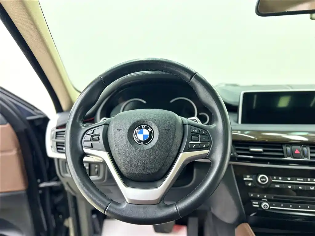 BMW X6 2015 — фото 5