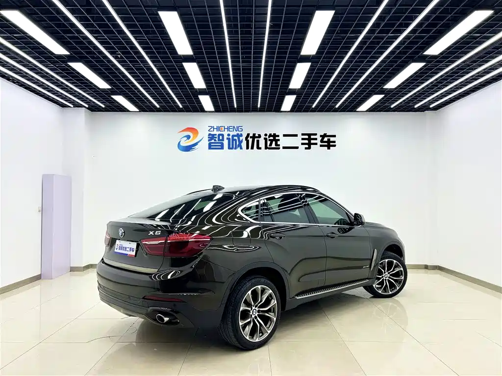 BMW X6 2015 — фото 27