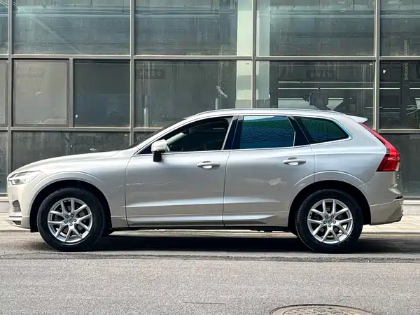 Volvo XC60 2019