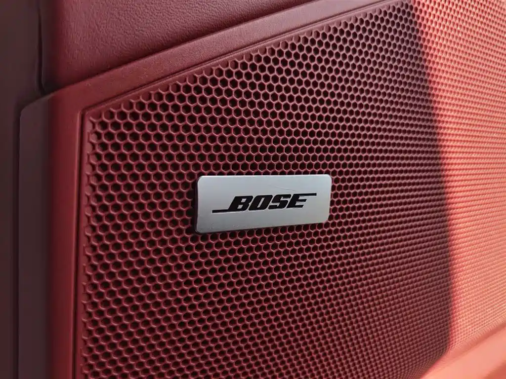 Porsche Cayenne Hybrid 2020 — фото 19