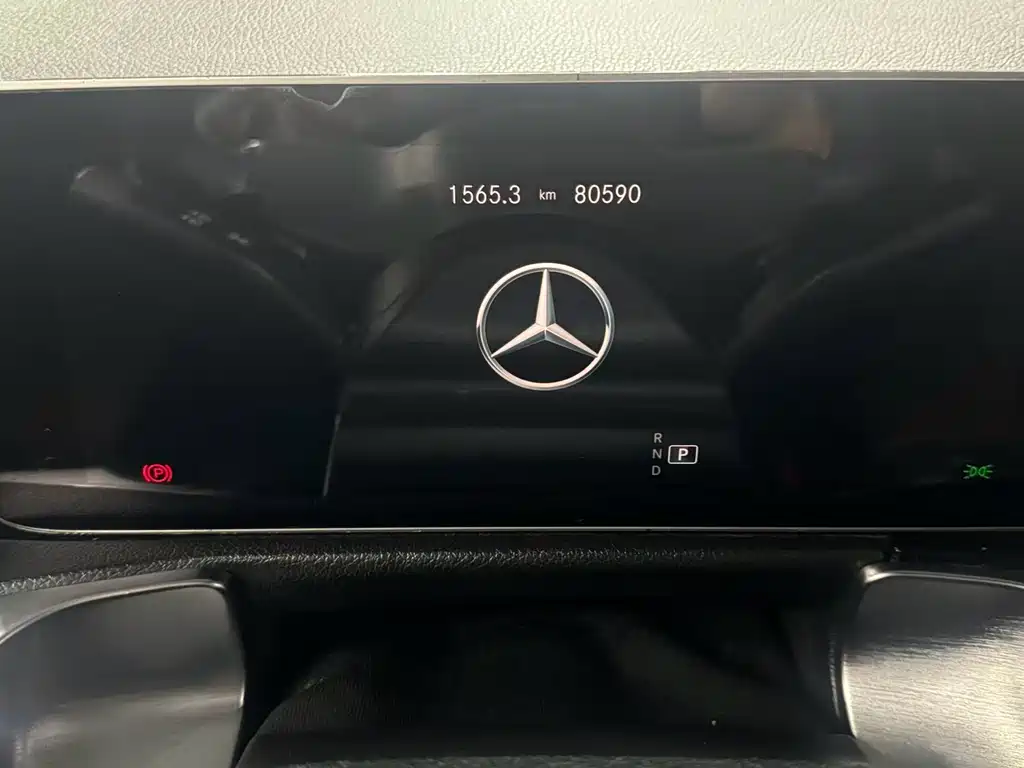 Mercedes-Benz GLB 2020 — фото 29