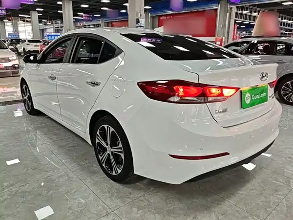 Hyundai Celesta 2018